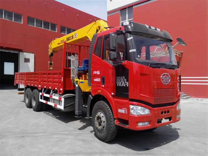 解放后八轮【10-12吨】随车吊