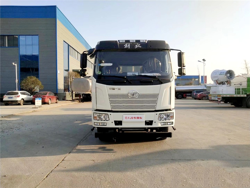 国六【12方】解放J6L 抑尘车#50-100米