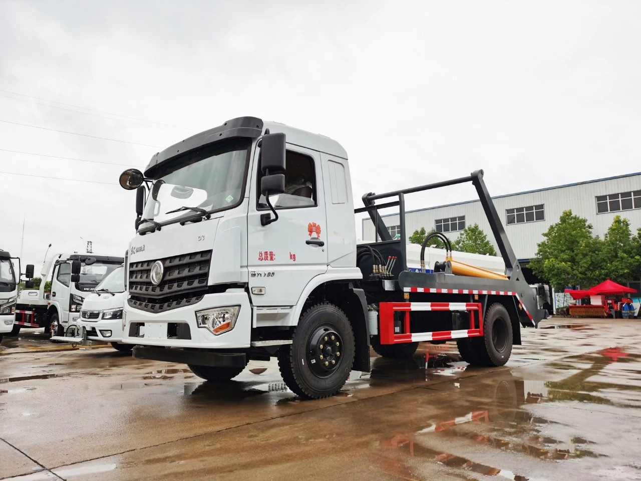 国六【10立方】东风D3专用底盘 摆臂垃圾车